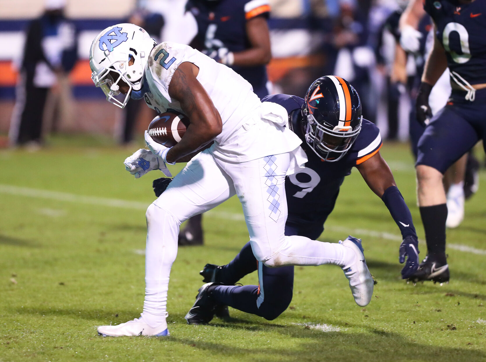 103120-cdp-sports-uva-unc562.JPG